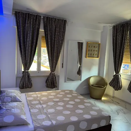 Iris Guest house